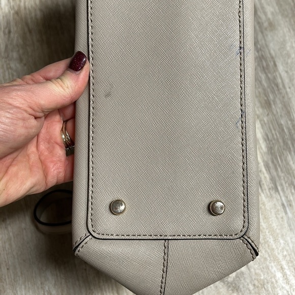 KATE SPADE
Cedar Street Maisie Gray Leather Satchel with crossbody strap - Picture 3 of 8